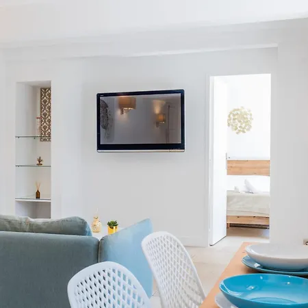 3 & Terrace 5min Walk From Downtown